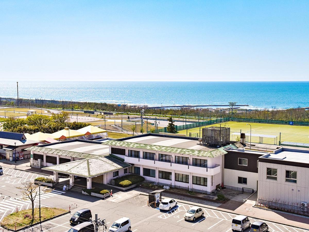 Uchinadamachi Cycling Terminal Exterior photo